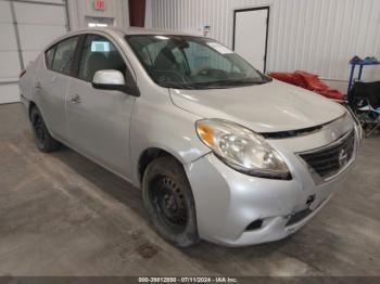  Salvage Nissan Versa