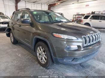  Salvage Jeep Cherokee