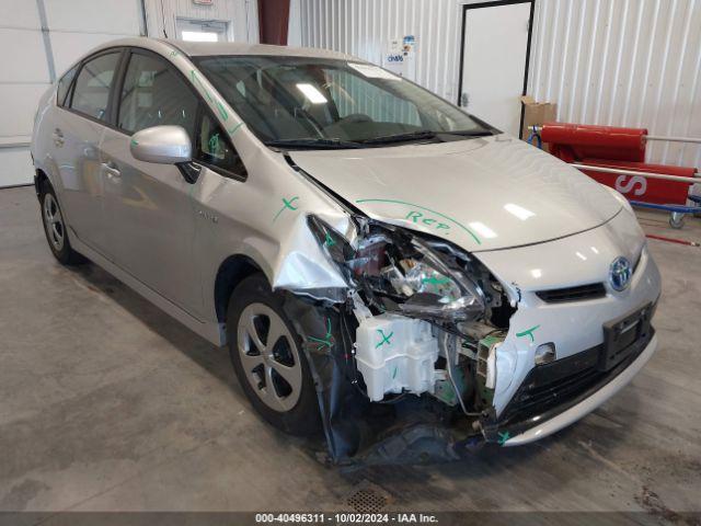  Salvage Toyota Prius