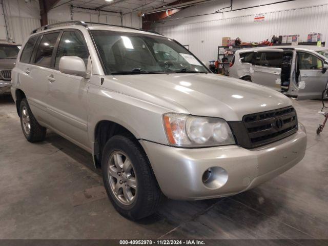  Salvage Toyota Highlander