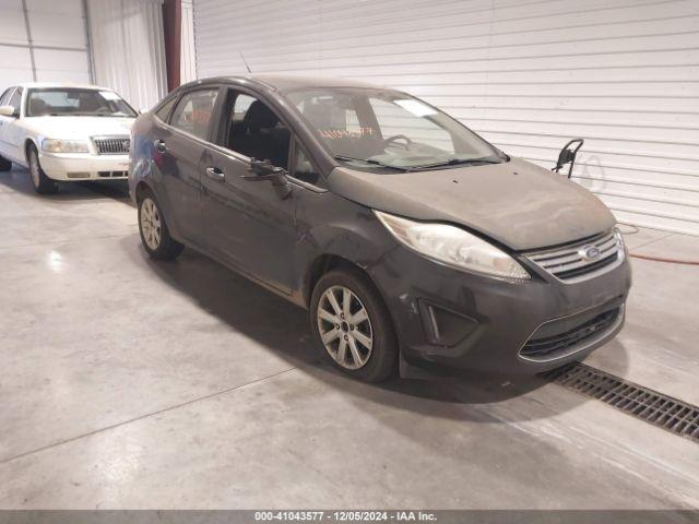  Salvage Ford Fiesta