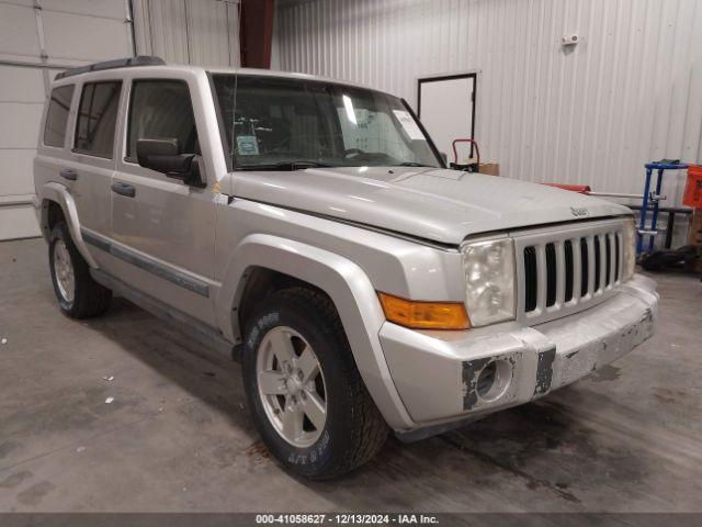  Salvage Jeep Commander