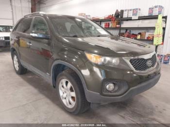  Salvage Kia Sorento