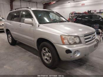  Salvage Toyota Highlander