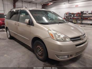  Salvage Toyota Sienna