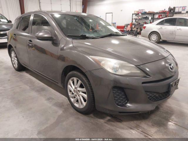  Salvage Mazda Mazda3