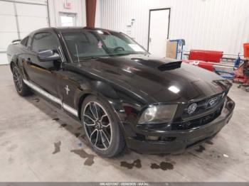  Salvage Ford Mustang