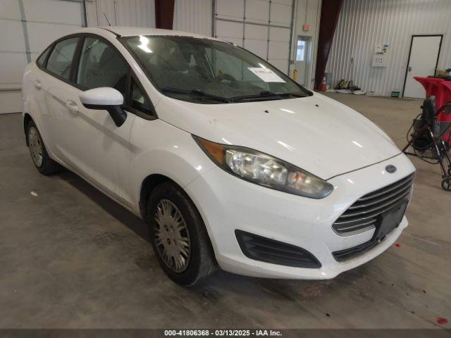  Salvage Ford Fiesta