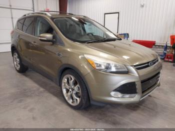  Salvage Ford Escape