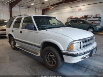  Salvage Chevrolet Blazer