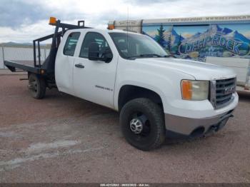  Salvage General Motors Sierra 3500hd Chassis