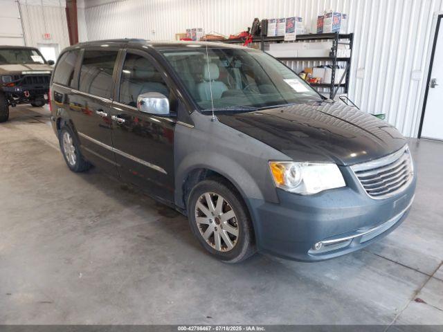  Salvage Chrysler Town & Country