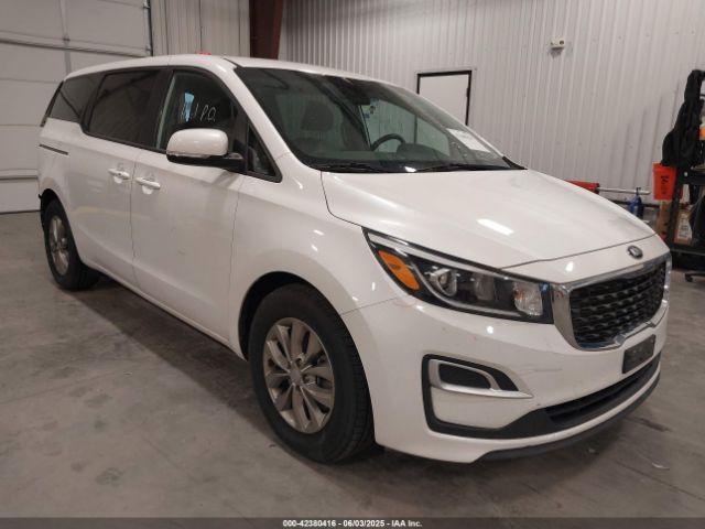  Salvage Kia Sedona