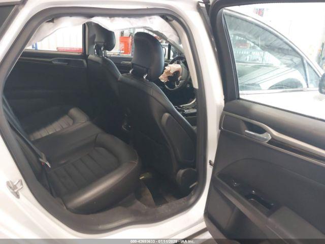 Ford Fusion Se Image 10