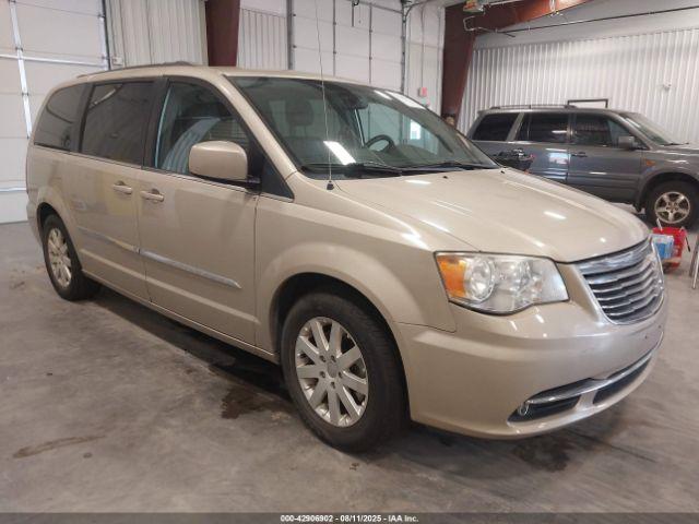  Salvage Chrysler Town & Country