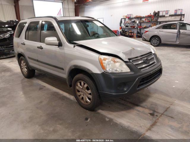  Salvage Honda CR-V