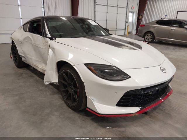  Salvage Nissan Z