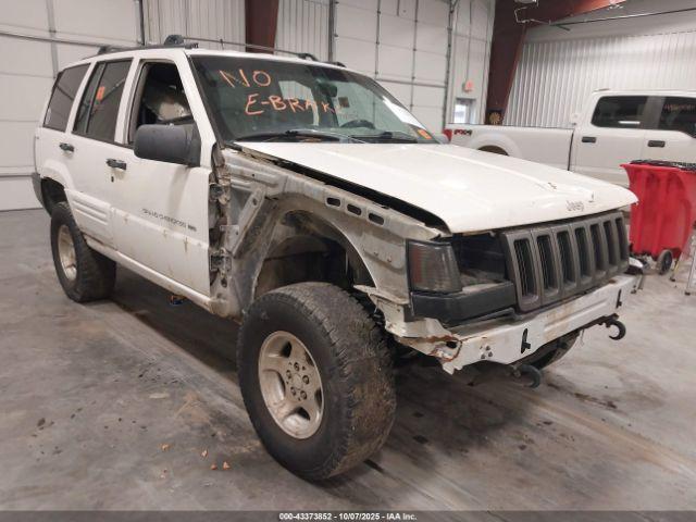  Salvage Jeep Grand Cherokee