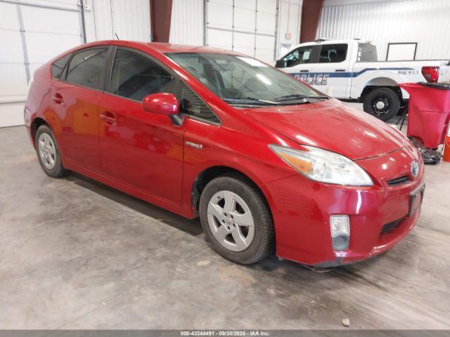  Salvage Toyota Prius