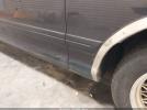 Ford Crown Victoria Standard Image 9