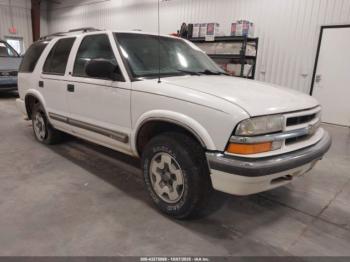 Salvage Chevrolet Blazer