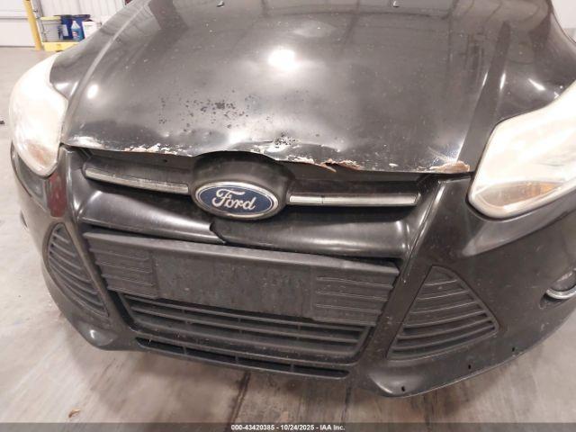 Ford Focus Se Image 4