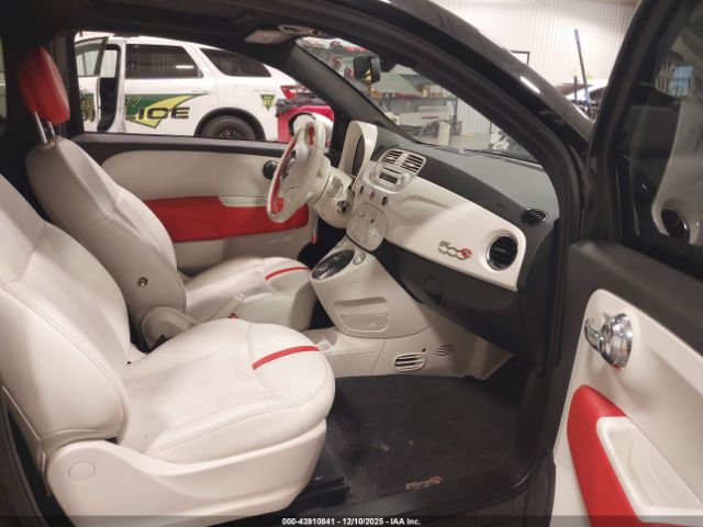 FIAT 500e Battery Electric Image 2