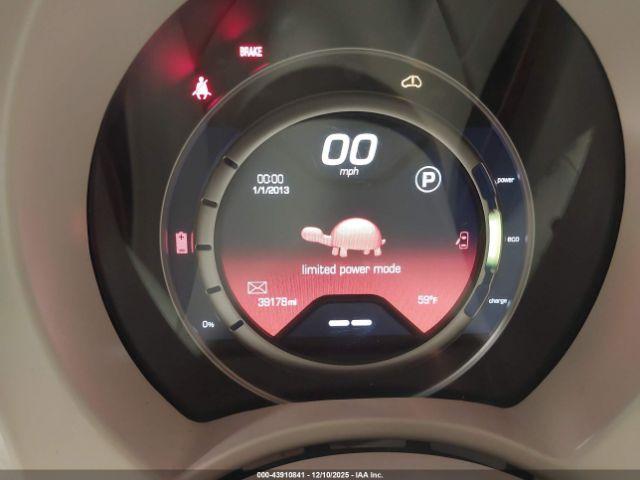 FIAT 500e Battery Electric Image 10