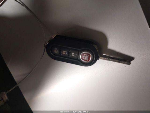 FIAT 500e Battery Electric Image 9