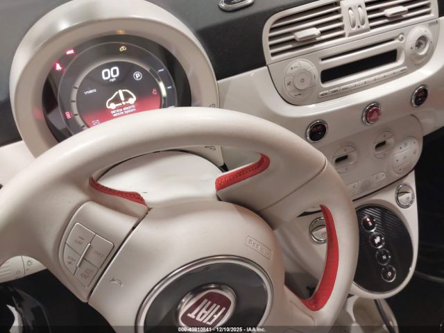 FIAT 500e Battery Electric Image 14