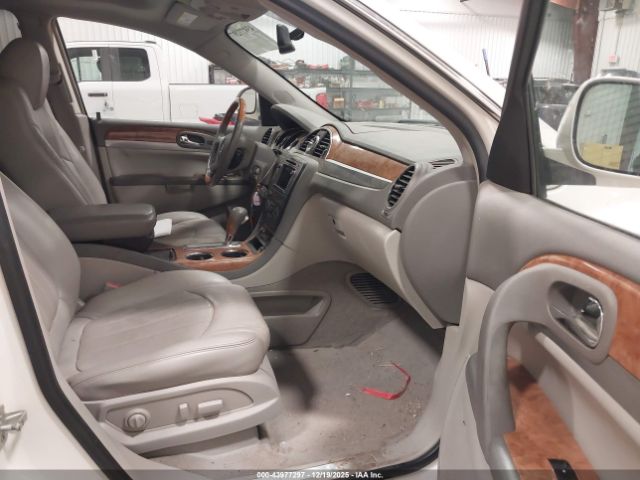 Buick Enclave 2xl Image 10