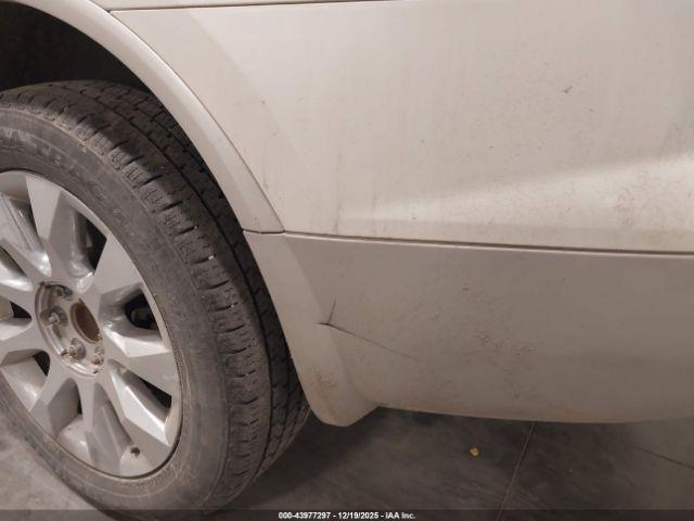 Buick Enclave 2xl Image 12