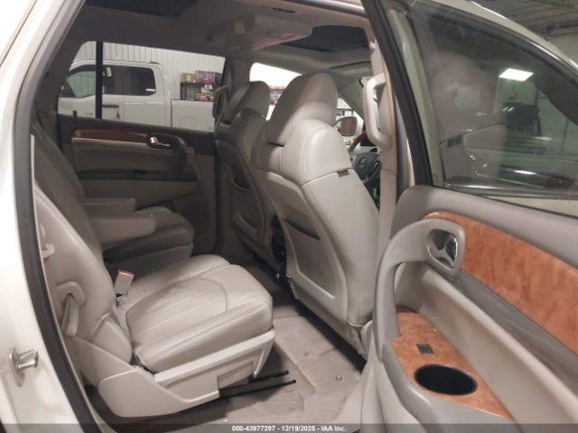 Buick Enclave 2xl Image 2