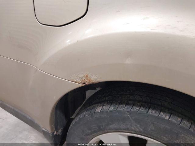 Subaru Outback 2.5i Premium Image 8