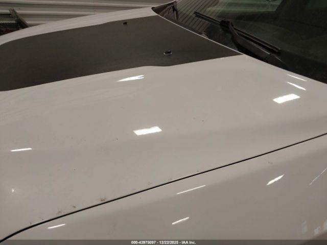 Jeep Cherokee Trailhawk 4x4 Image 6