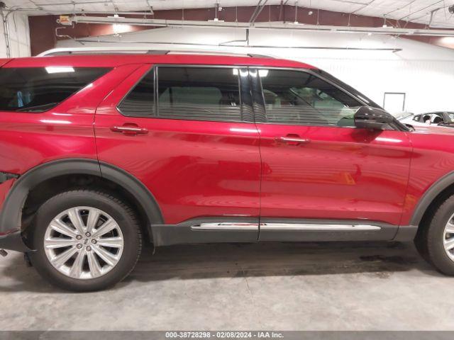 Ford Explorer Limited Image 11