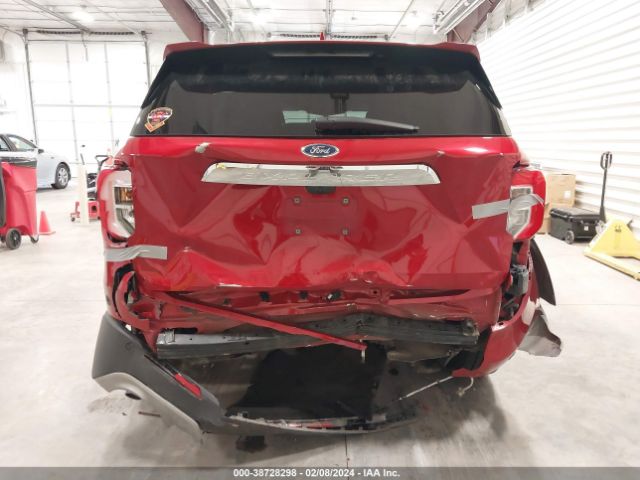 Ford Explorer Limited Image 17