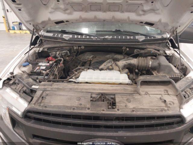 Ford F-150 Xl Image 12