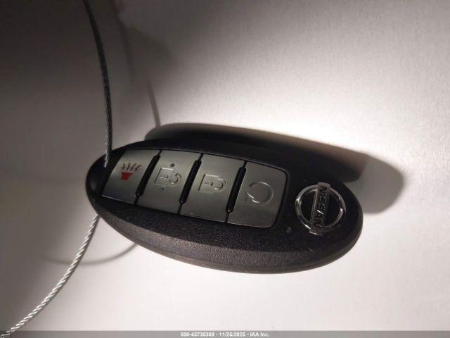 Nissan Murano Sv Image 12